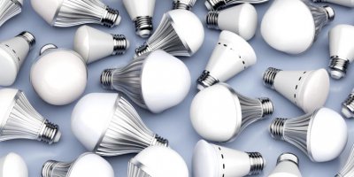 Tips for Changing a Lightbulb