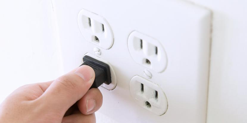 Electrical Outlet Replacement in Coppell